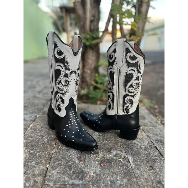BOTA TEXANA EM COURO OFF WHITE E PRETO A LASER GLITTER PRETO + METAIS