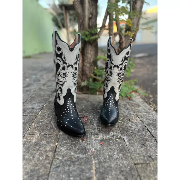 BOTA TEXANA EM COURO OFF WHITE E PRETO A LASER GLITTER PRETO + METAIS